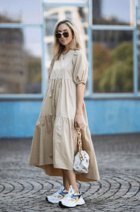 30s Women look