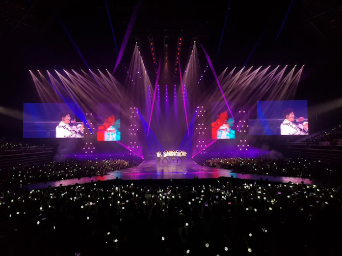 EXO – The Exo Planet Tour 4 EXO – The Exo Planet Tour 4