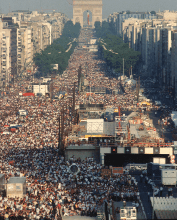 Jean-Michel Jarre’s La Défense Concert, 1990 Jean-Michel Jarre’s La Défense Concert, 1990