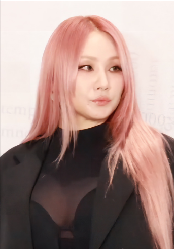 CL (Lee Chae-rin)