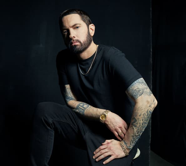 Eminem Vs Other Rich Hip-Hop Artists Eminem Vs Other Rich Hip-Hop Artists