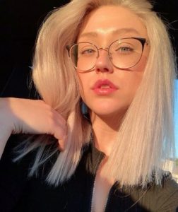 10 Top OnlyFans Earners 2025 (Creators Ranking)