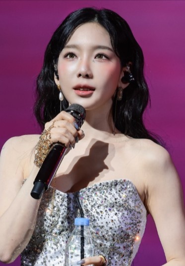 Taeyeon (Girls' Generation)