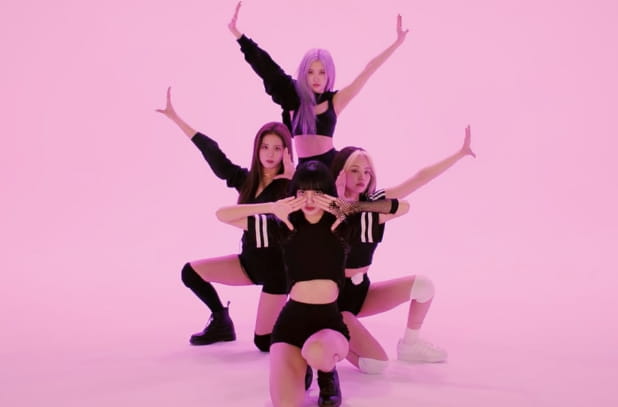 BLACKPINK - 'How You Like That' BLACKPINK - 'How You Like That'
