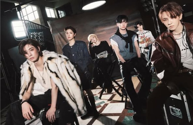 BOYNEXTDOOR BOYNEXTDOOR